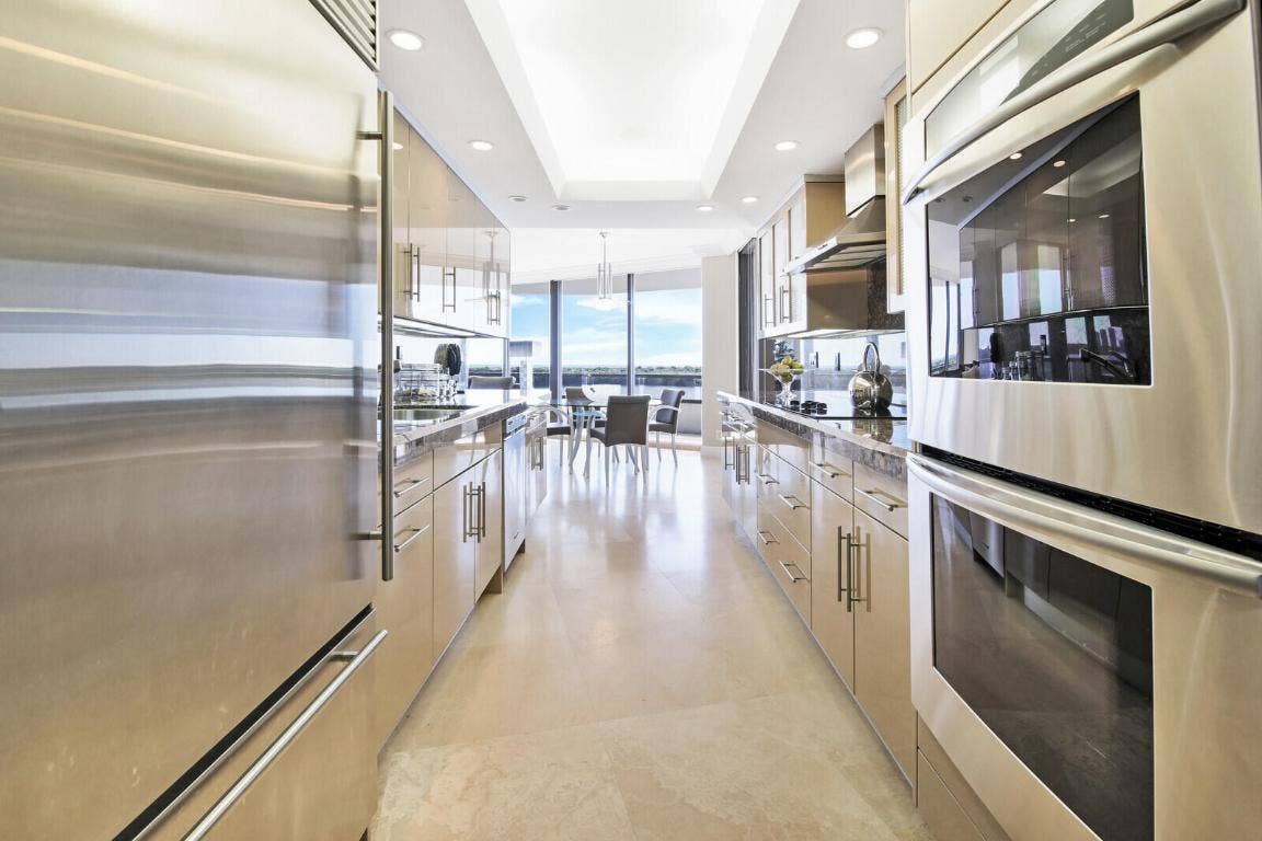 100 Lakeshore Drive, #551, North Palm Beach, FL 33408 100 Lakeshore Drive, #551, North Palm Beach, FL 33408