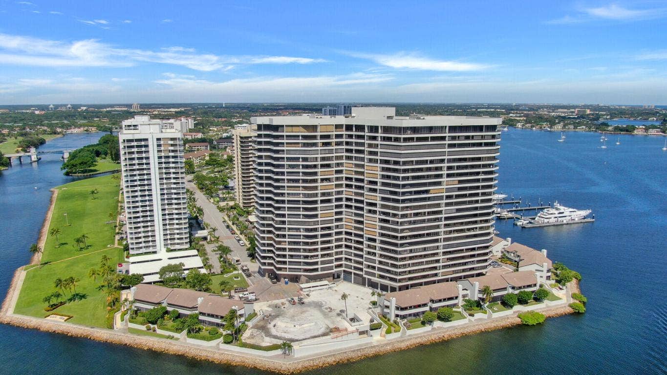100 Lakeshore Drive, #551, North Palm Beach, FL 33408 100 Lakeshore Drive, #551, North Palm Beach, FL 33408