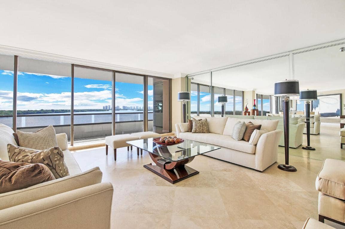 100 Lakeshore Drive, #551, North Palm Beach, FL 33408 100 Lakeshore Drive, #551, North Palm Beach, FL 33408