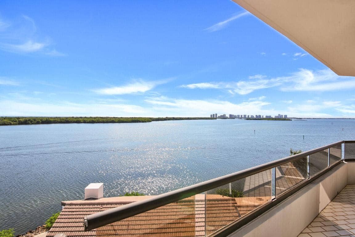 100 Lakeshore Drive, #551, North Palm Beach, FL 33408 100 Lakeshore Drive, #551, North Palm Beach, FL 33408
