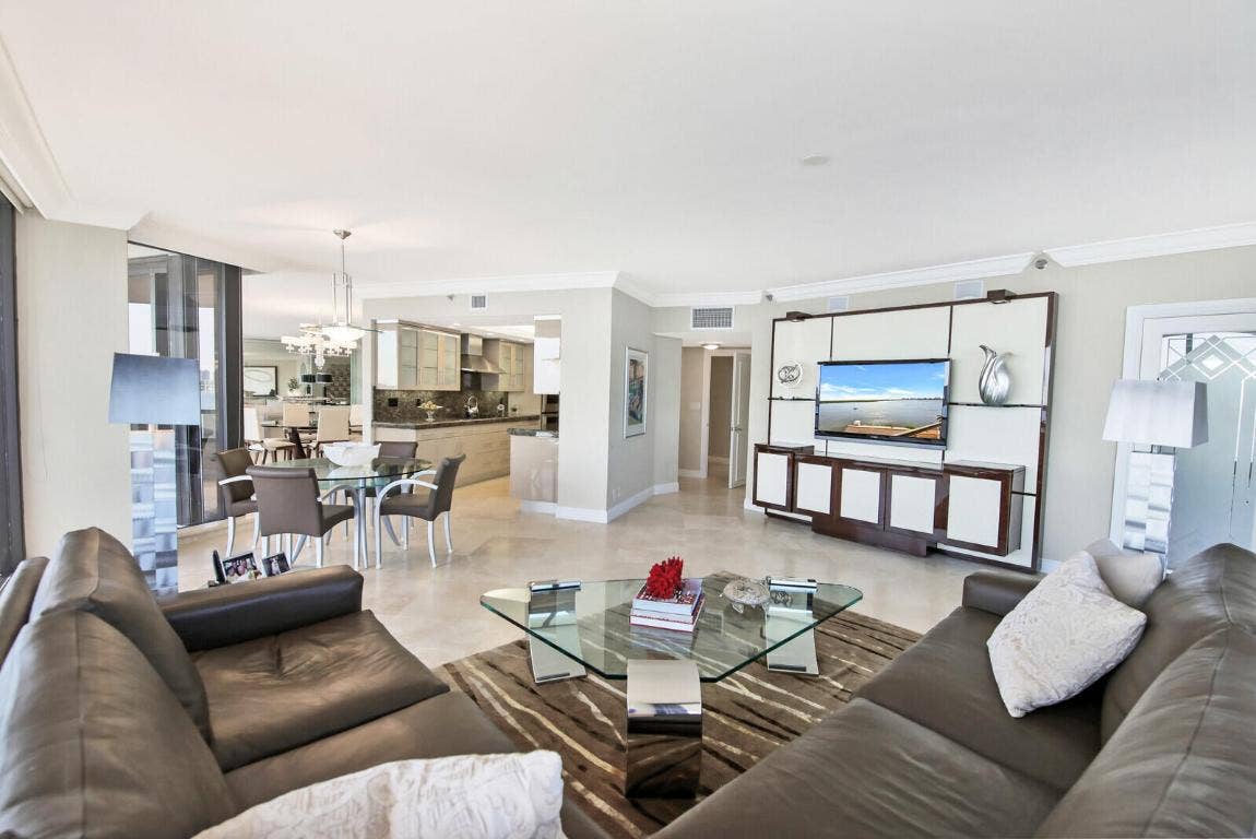 100 Lakeshore Drive, #551, North Palm Beach, FL 33408 100 Lakeshore Drive, #551, North Palm Beach, FL 33408