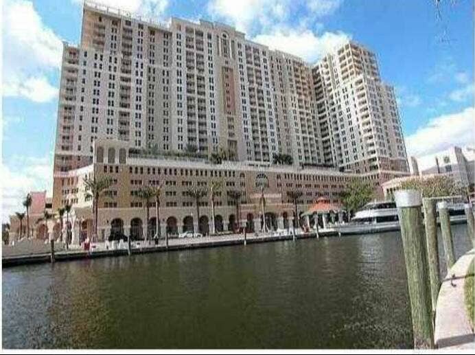 Property photo for 511 SE 5th Avenue, #808, Fort Lauderdale, FL