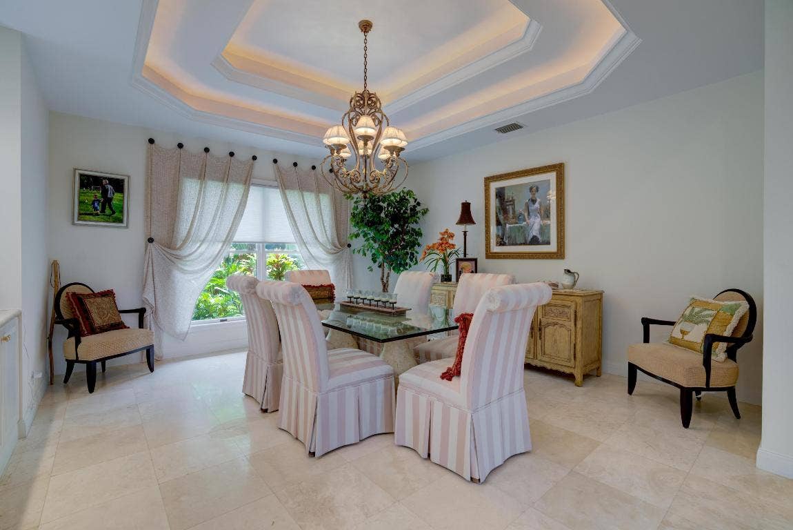 18625 SE Village Circle, Tequesta, FL 33469 18625 SE Village Circle, Tequesta, FL 33469