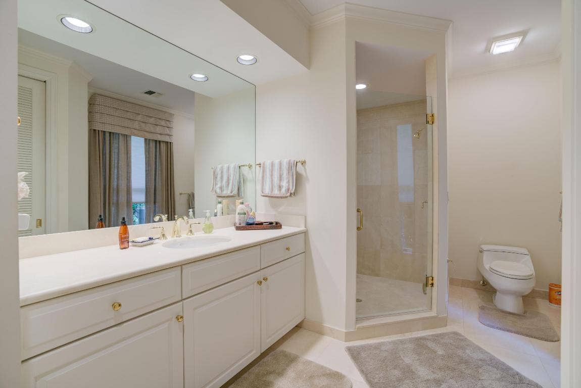 18625 SE Village Circle, Tequesta, FL 33469 18625 SE Village Circle, Tequesta, FL 33469