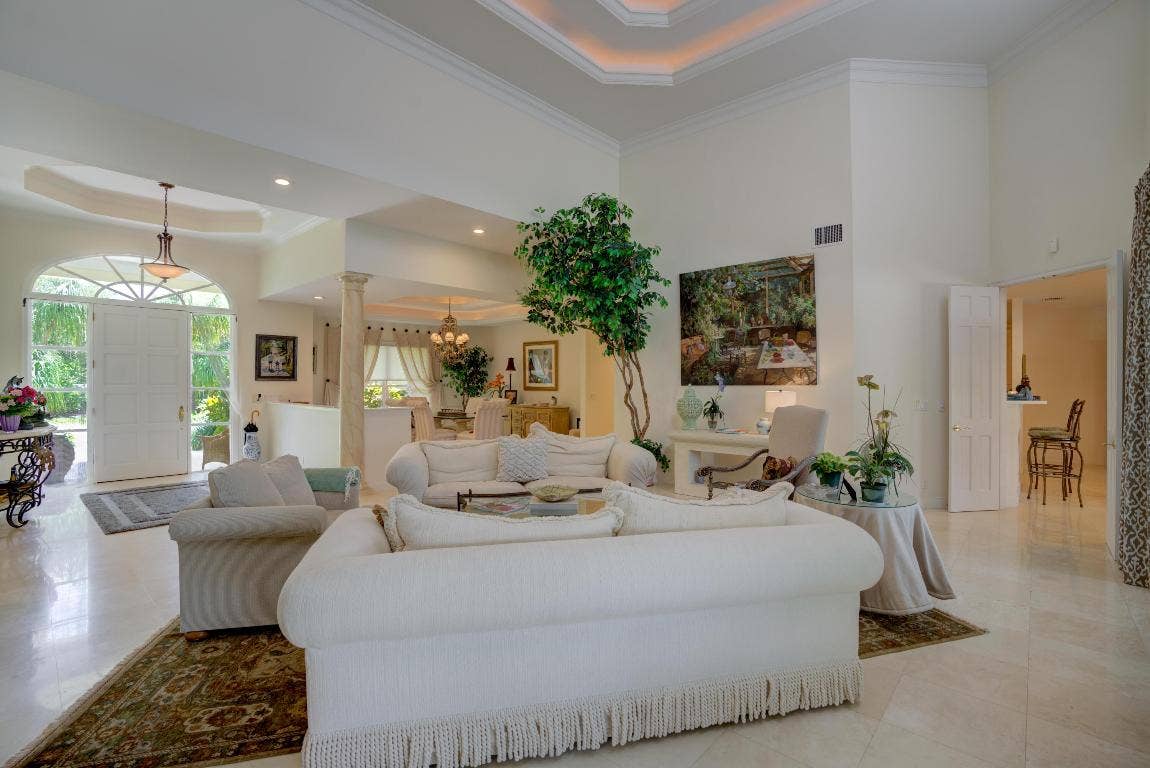18625 SE Village Circle, Tequesta, FL 33469 18625 SE Village Circle, Tequesta, FL 33469