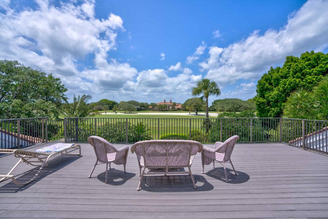 18625 SE Village Circle, Tequesta, FL 33469 18625 SE Village Circle, Tequesta, FL 33469