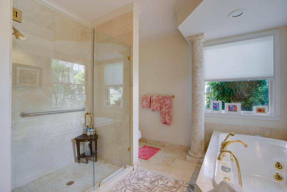 18625 SE Village Circle, Tequesta, FL 33469 18625 SE Village Circle, Tequesta, FL 33469