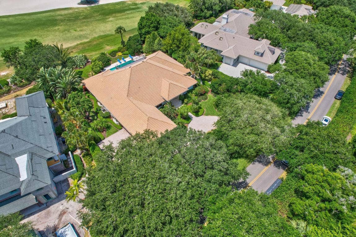18625 SE Village Circle, Tequesta, FL 33469 18625 SE Village Circle, Tequesta, FL 33469