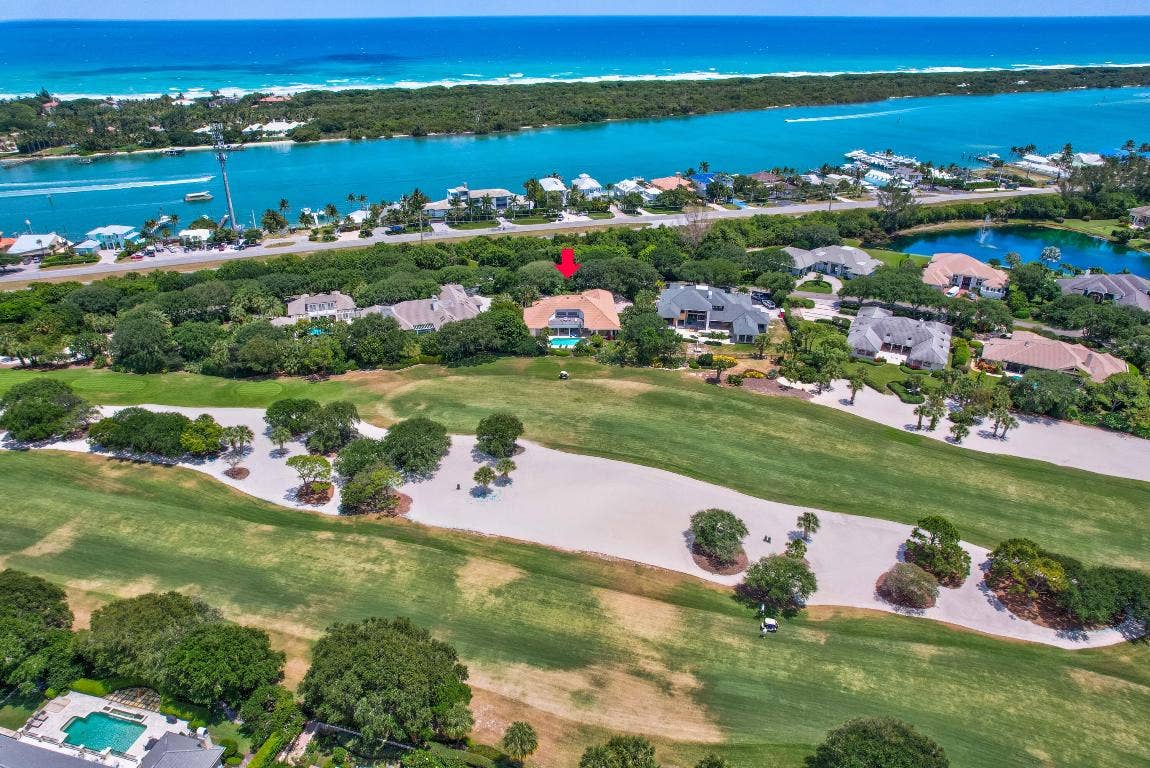 18625 SE Village Circle, Tequesta, FL 33469 18625 SE Village Circle, Tequesta, FL 33469