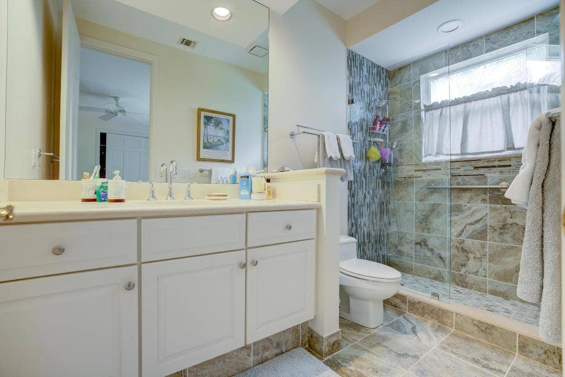 18625 SE Village Circle, Tequesta, FL 33469 18625 SE Village Circle, Tequesta, FL 33469