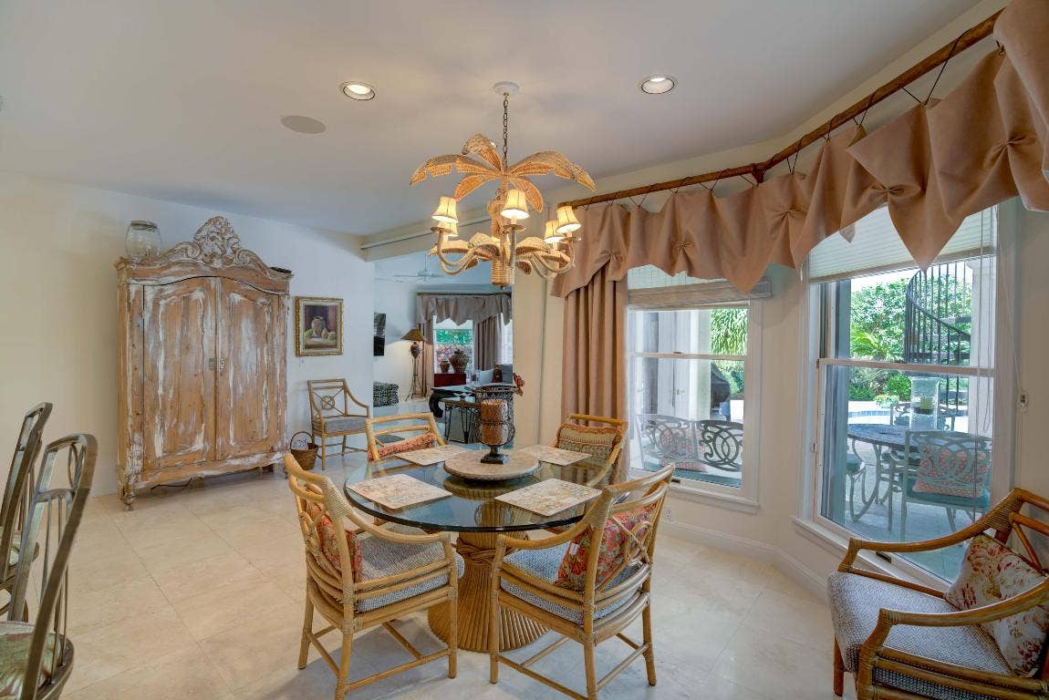 18625 SE Village Circle, Tequesta, FL 33469 18625 SE Village Circle, Tequesta, FL 33469