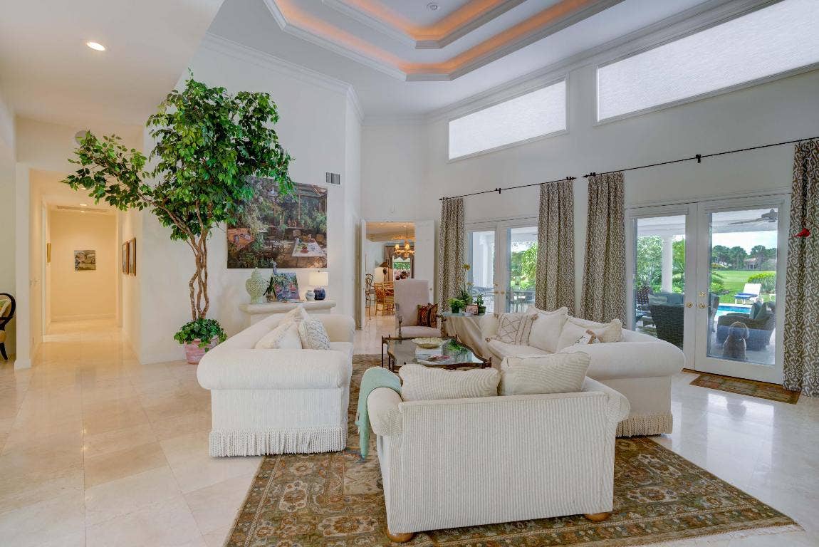 18625 SE Village Circle, Tequesta, FL 33469 18625 SE Village Circle, Tequesta, FL 33469