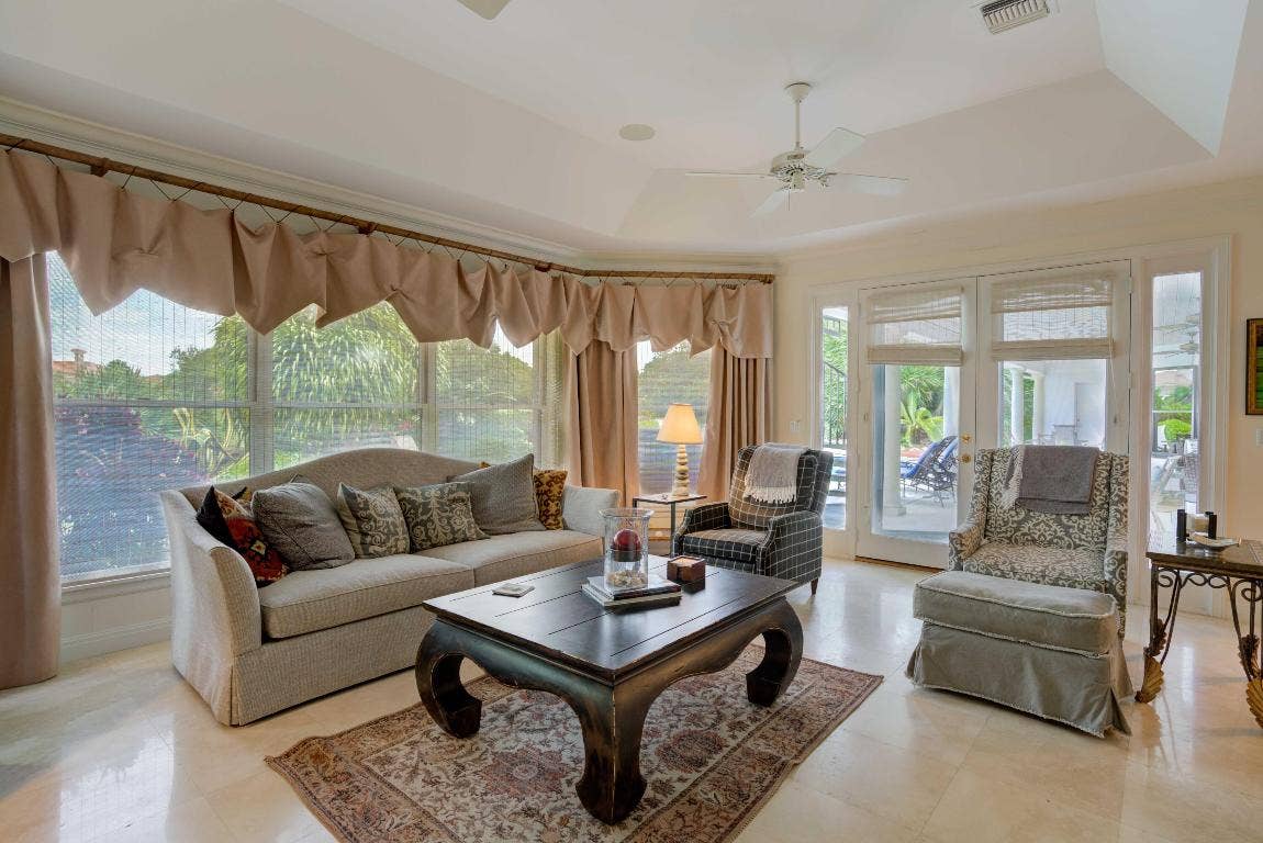 18625 SE Village Circle, Tequesta, FL 33469 18625 SE Village Circle, Tequesta, FL 33469