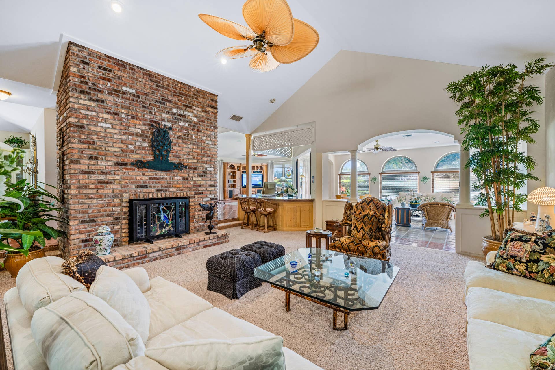18065 SE Village Circle, Tequesta, FL 33469 Living Room