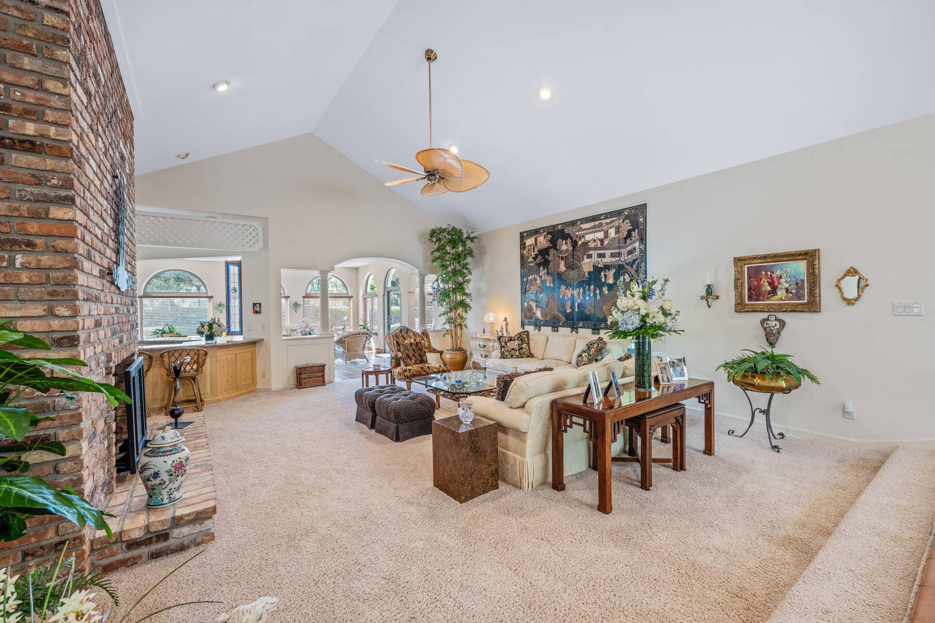 18065 SE Village Circle, Tequesta, FL 33469 Living Room