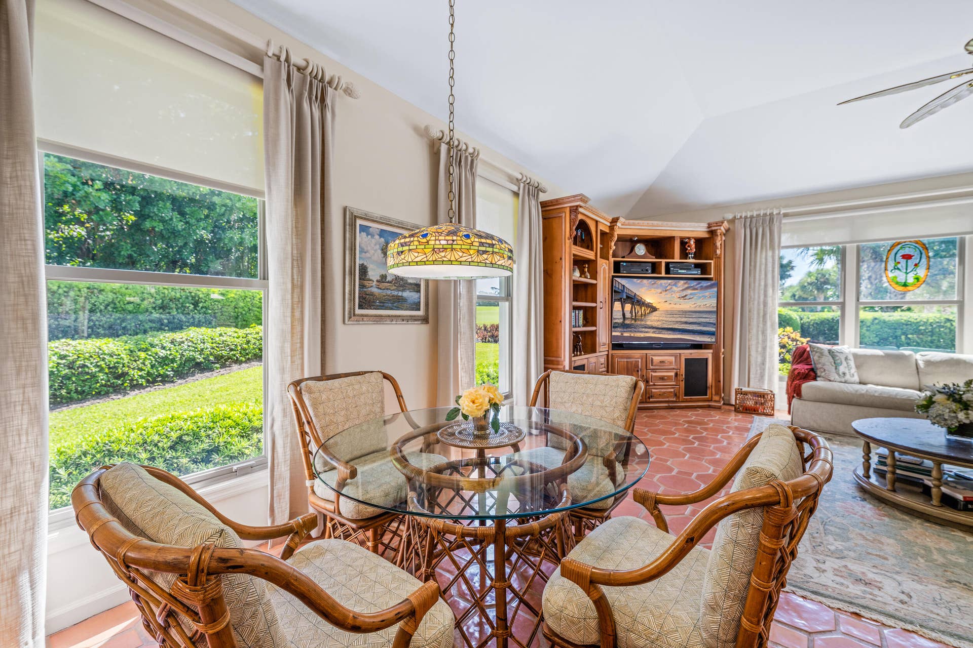 18065 SE Village Circle, Tequesta, FL 33469 Breakfast Area