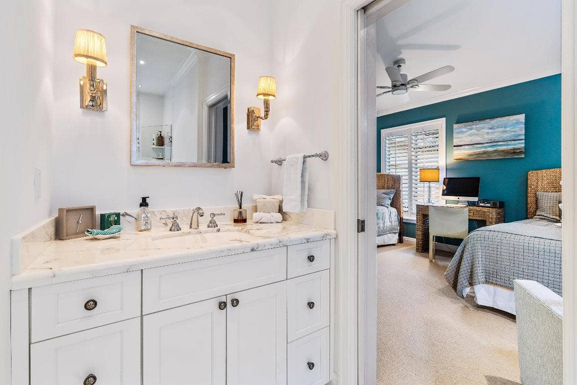 12072 SE Prestwick Terrace, Tequesta, FL 33469 12072 SE Prestwick Terrace, Tequesta, FL 33469