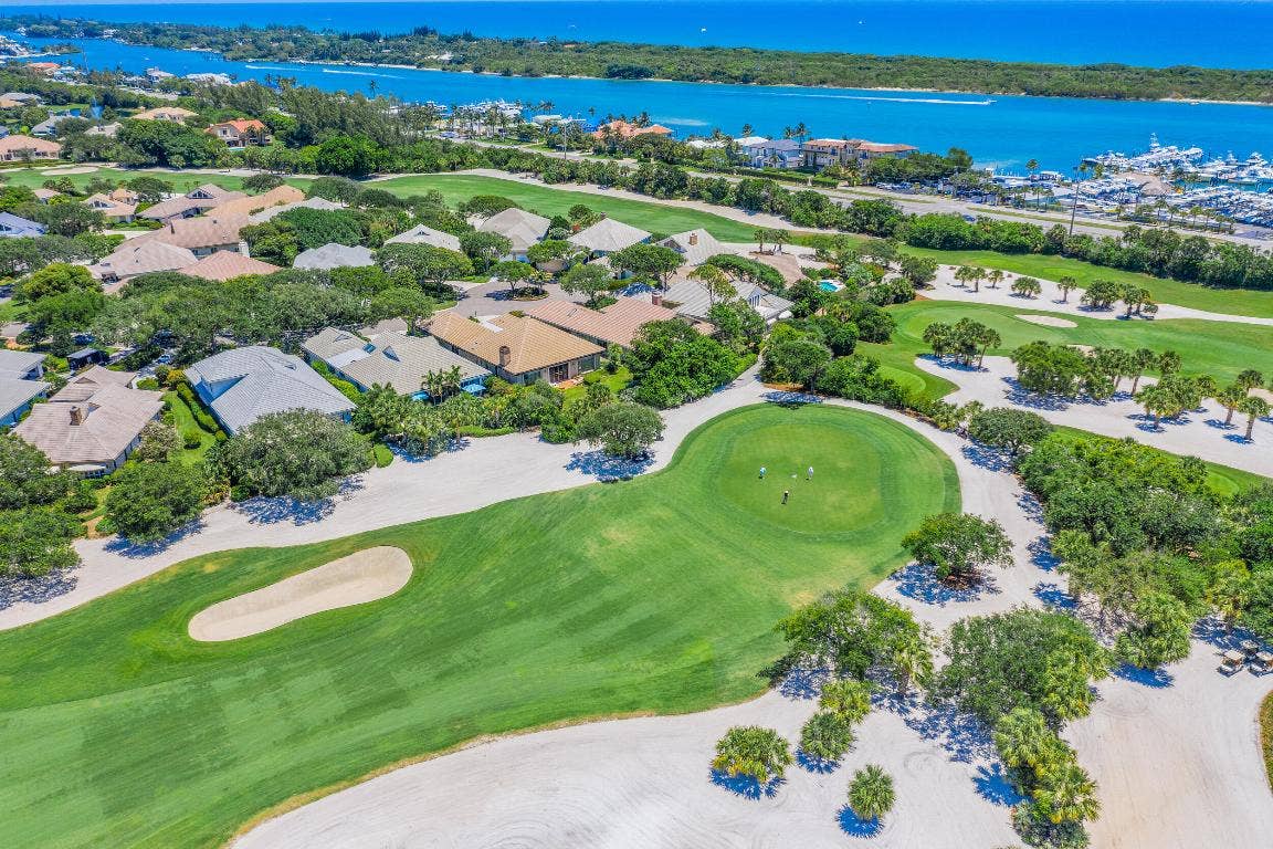 12072 SE Prestwick Terrace, Tequesta, FL 33469 12072 SE Prestwick Terrace, Tequesta, FL 33469