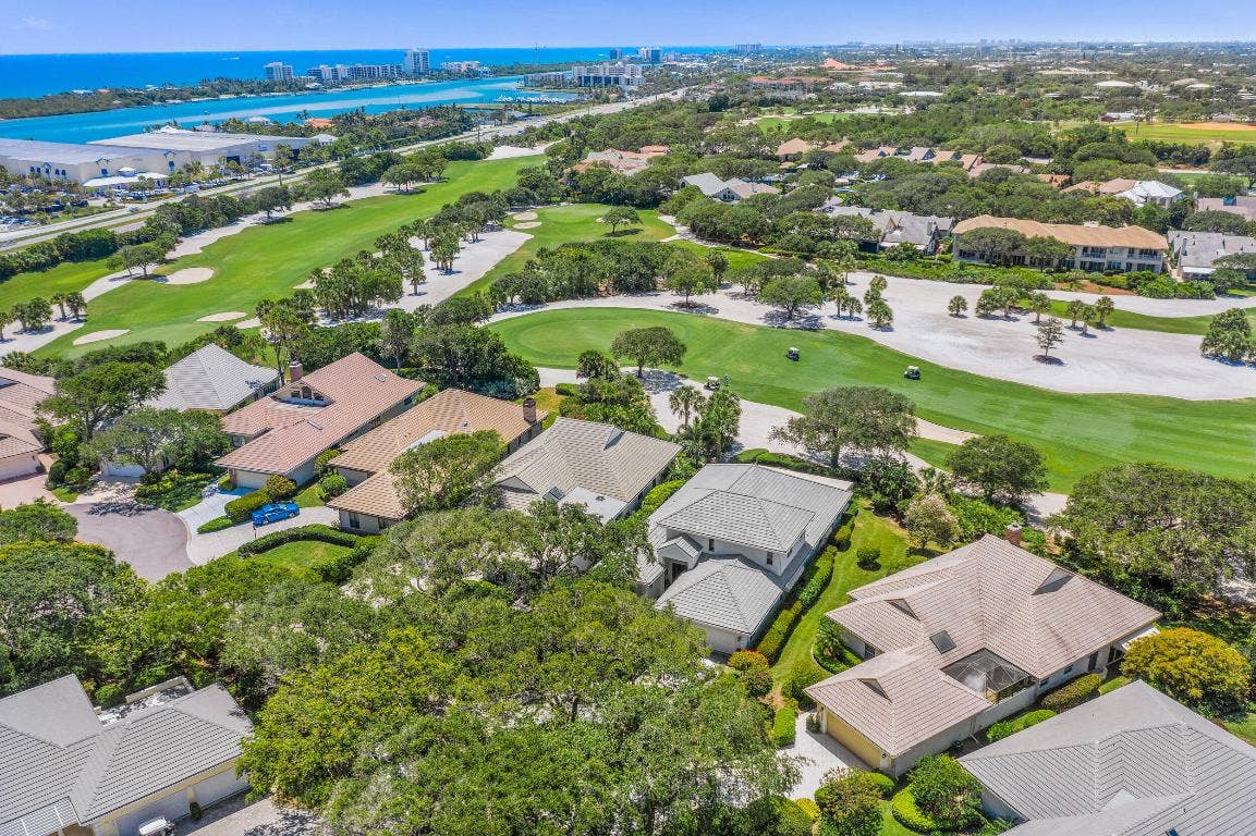 12072 SE Prestwick Terrace, Tequesta, FL 33469 12072 SE Prestwick Terrace, Tequesta, FL 33469