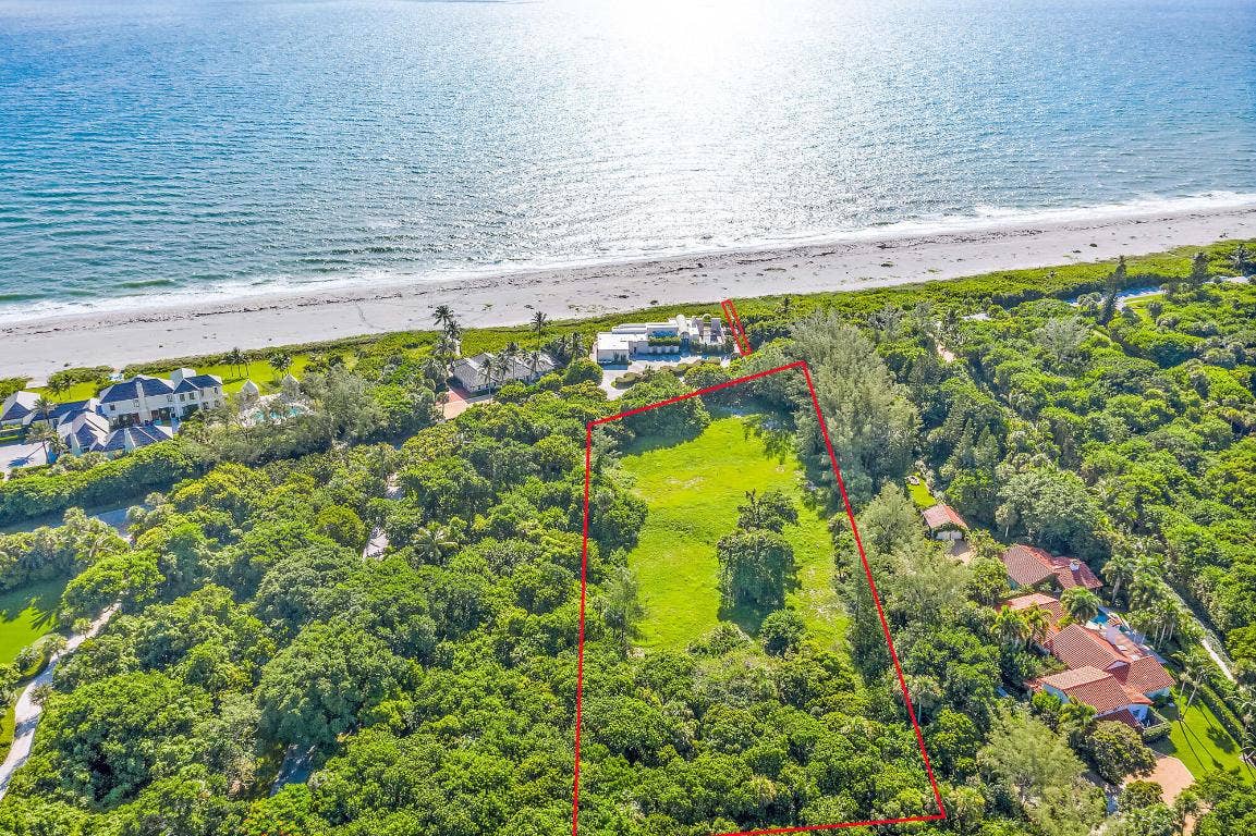302 S Beach Road, Hobe Sound, FL 33455 302 S Beach Road, Hobe Sound, FL 33455