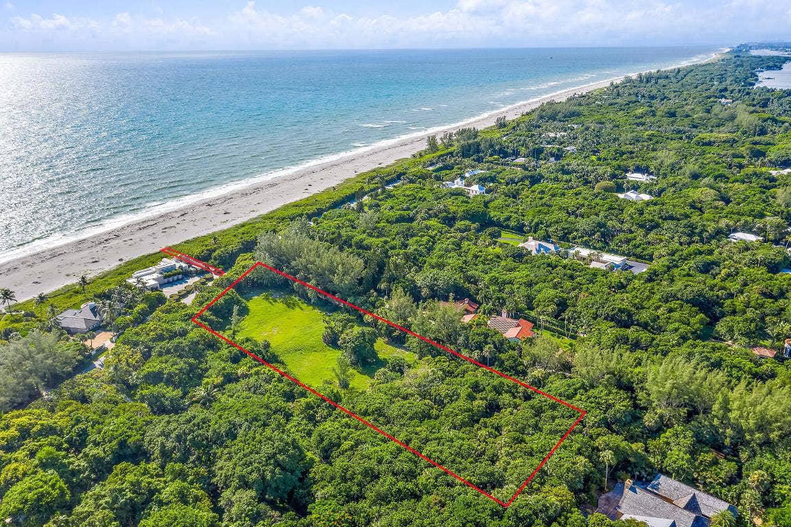 302 S Beach Road, Hobe Sound, FL 33455 302 S Beach Road, Hobe Sound, FL 33455