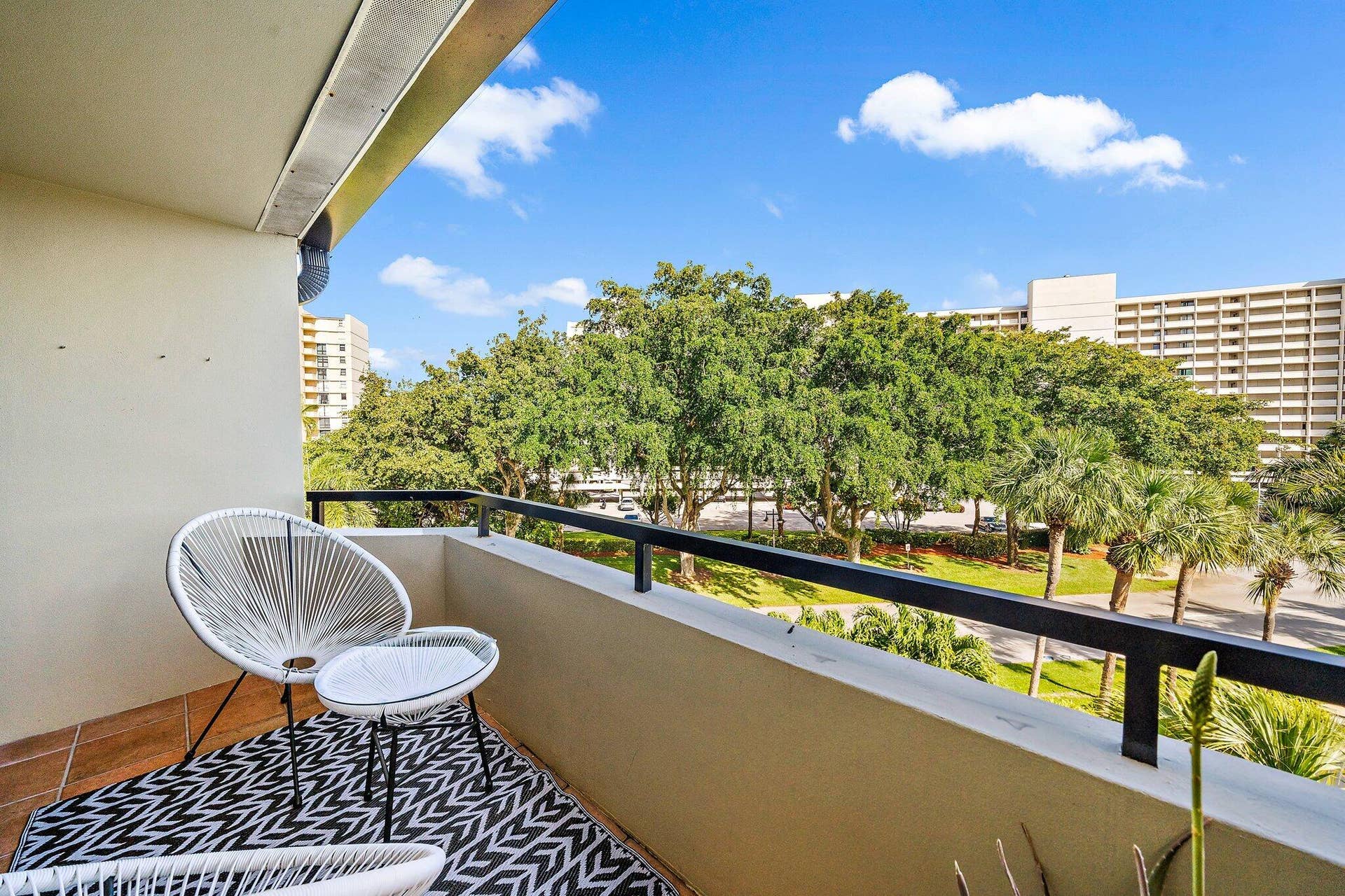 1133 Marine Way, #I4r, North Palm Beach, FL 33408 060-1133MarineWayEUnitEIR4-NorthPalmBeac