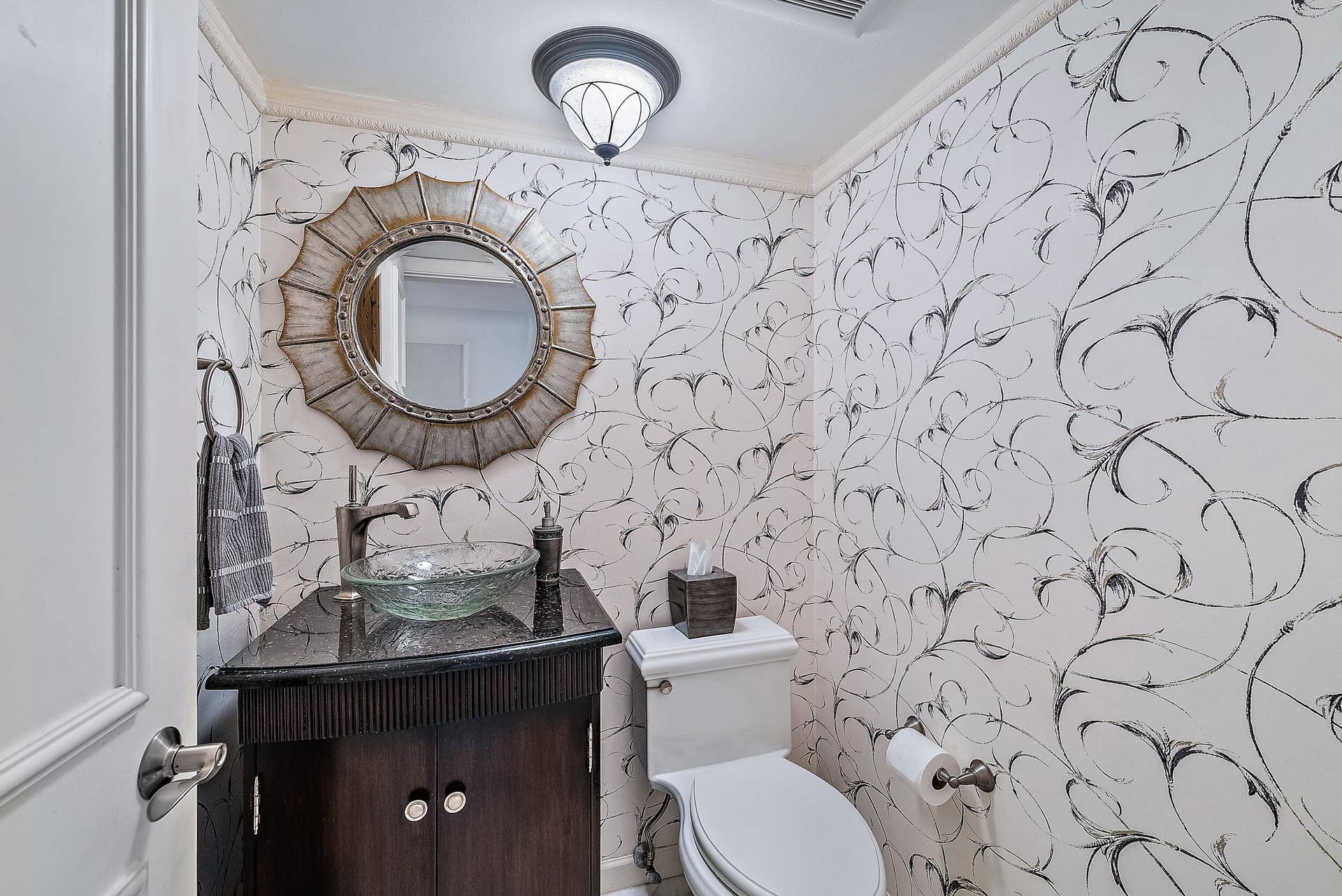 19750 S Beach Road, #605, Jupiter, FL 33469 Powder Room