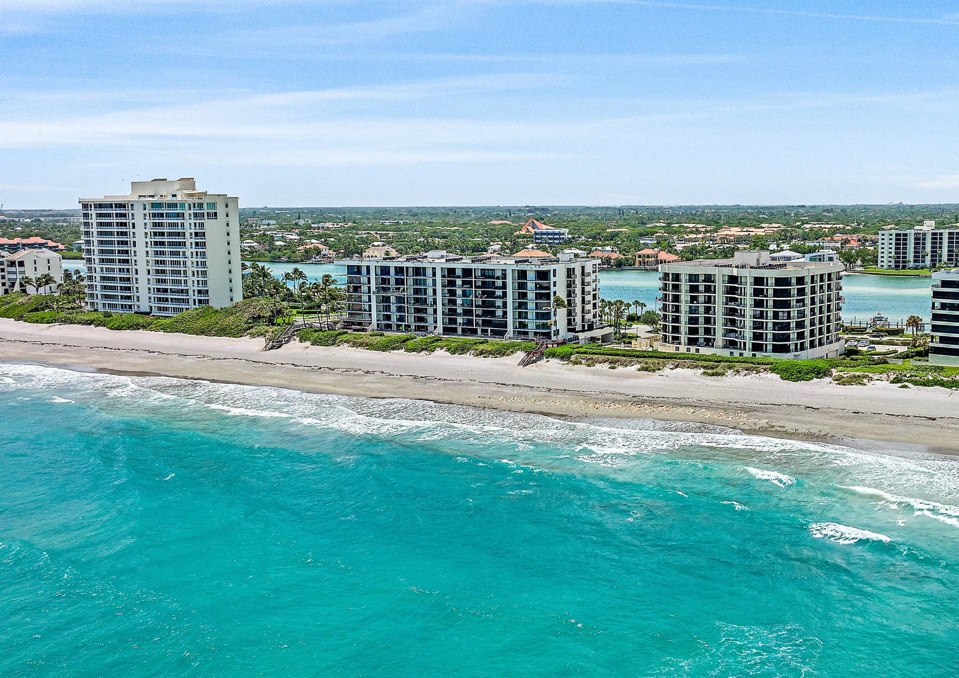 19750 S Beach Road, #605, Jupiter, FL 33469 Building Rear
