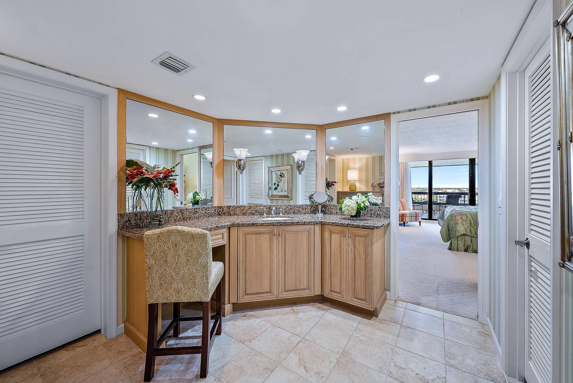 19750 S Beach Road, #605, Jupiter, FL 33469 Master Bath