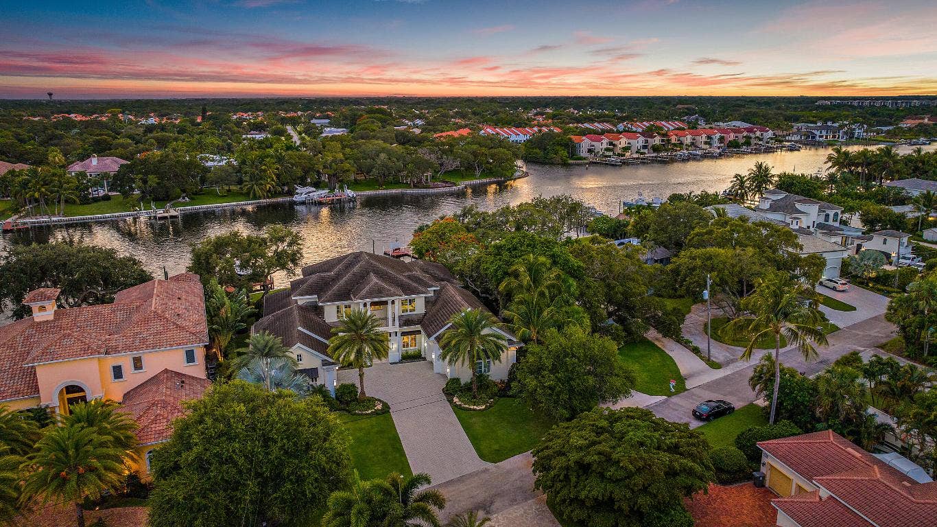 13209 Rolling Green Road, North Palm Beach, FL 33408 13209 Rolling Green Road, North Palm Beach, FL 33408