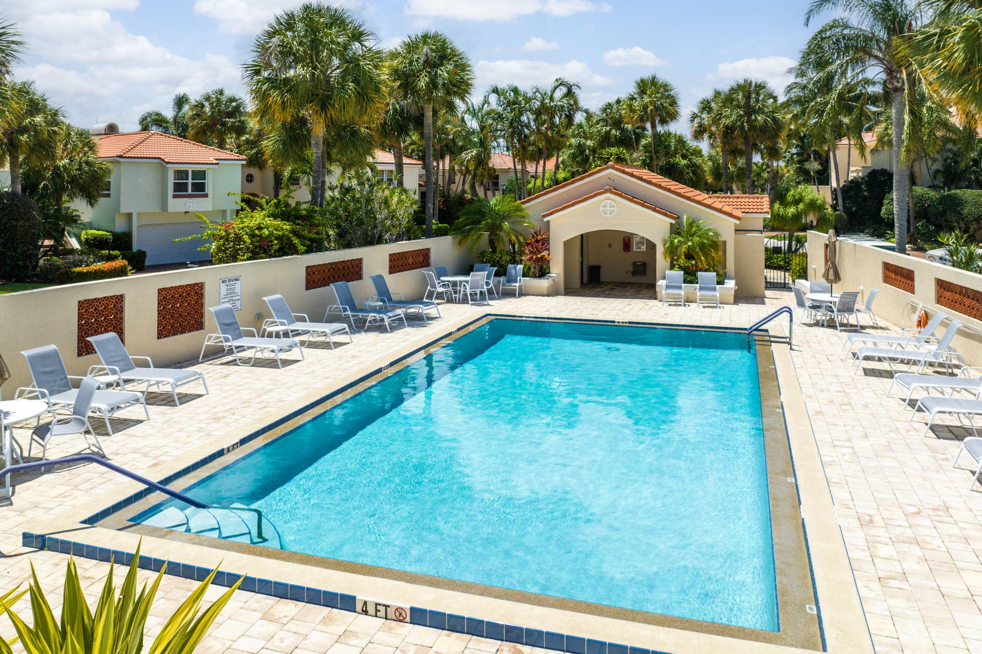 16632 Narrows Drive, Jupiter, FL 33477 053-16632NarrowsDrive-Jupiter-FL-33477-F