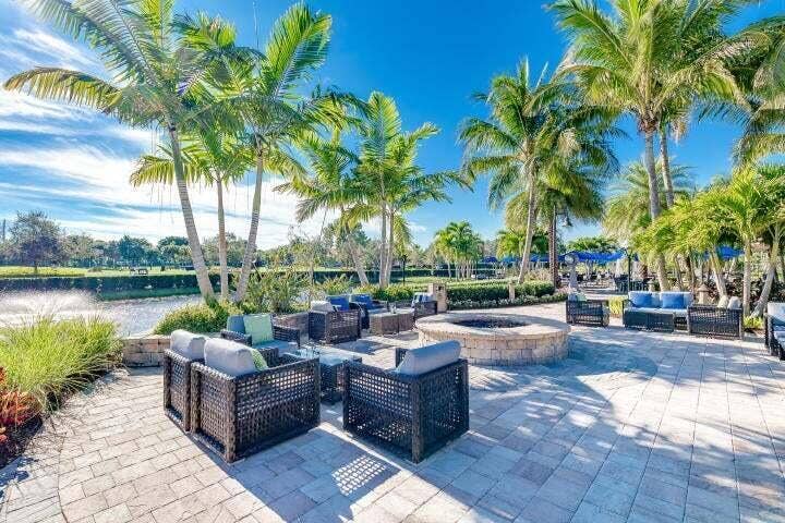 16632 Narrows Drive, Jupiter, FL 33477 Fire Pit GC