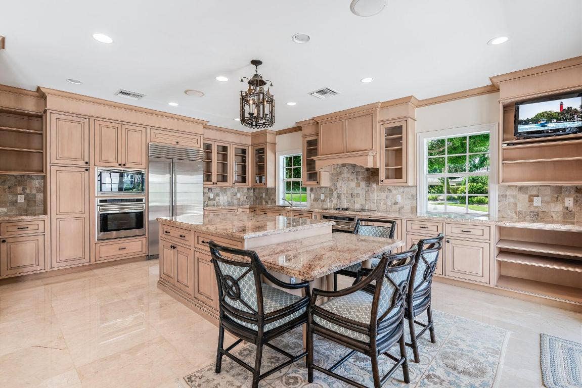 12105 Surrey Lane Lane, North Palm Beach, FL 33408 12105 Surrey Lane Lane, North Palm Beach, FL 33408