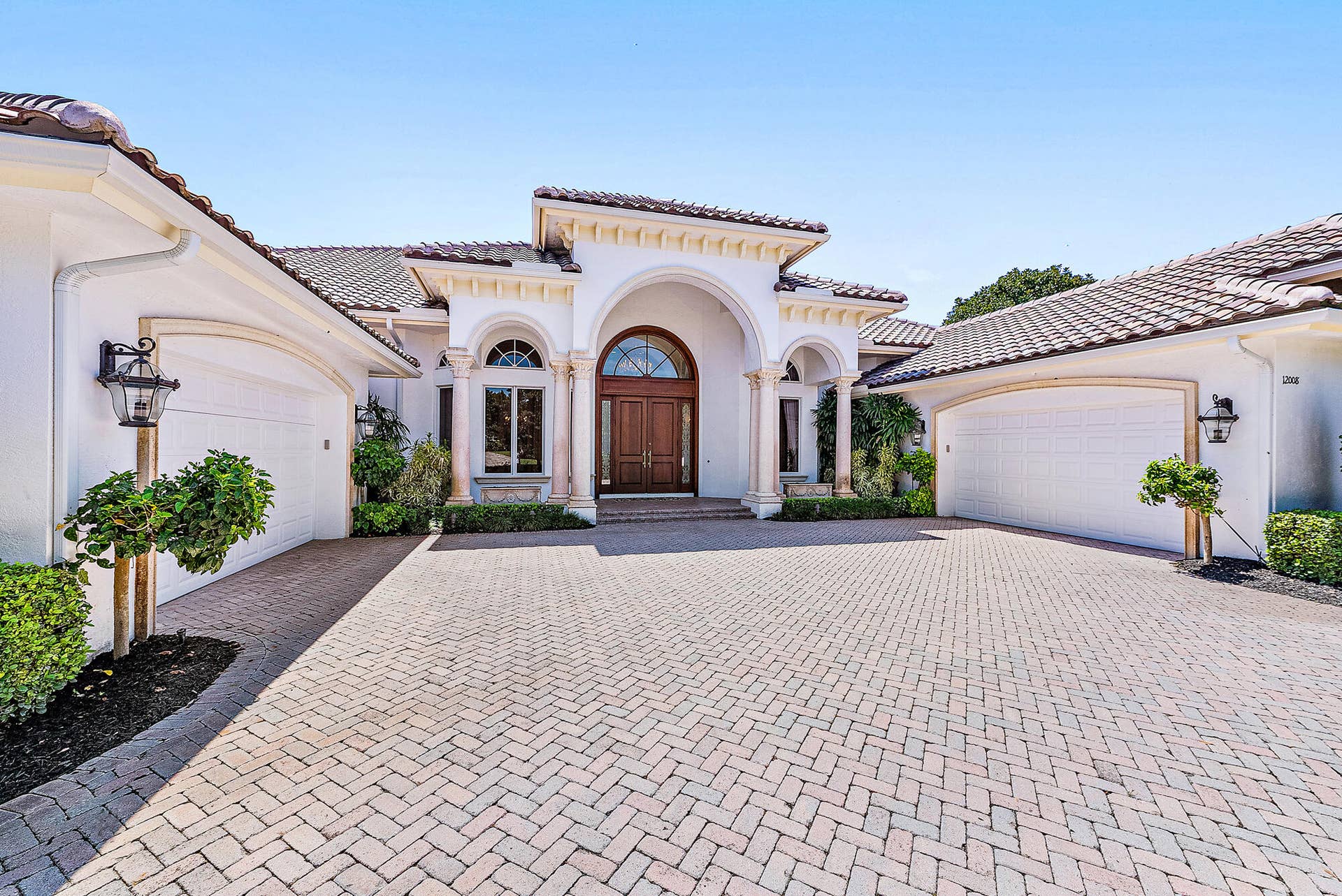 12008 SE Intracoastal Terrace, Jupiter, FL 33469 Front Elevation