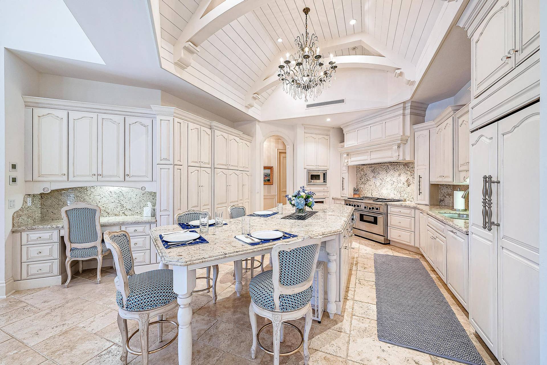 12008 SE Intracoastal Terrace, Jupiter, FL 33469 Kitchen