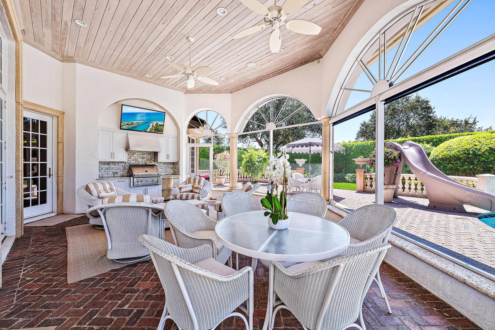 12008 SE Intracoastal Terrace, Jupiter, FL 33469 Summer Kitchen