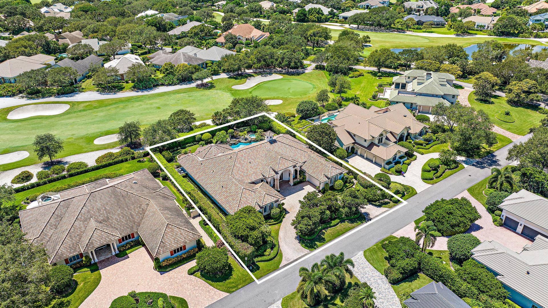 12008 SE Intracoastal Terrace, Jupiter, FL 33469 Aerial Front