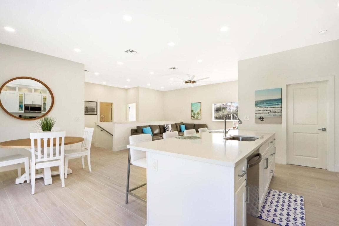 115 Cascade Lane, Palm Beach Shores, Palm Beach Shores, FL 33404 115 Cascade Lane, Palm Beach Shores, Palm Beach Shores, FL 33404
