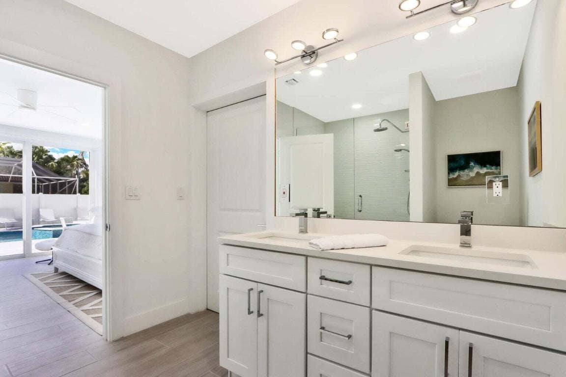 115 Cascade Lane, Palm Beach Shores, Palm Beach Shores, FL 33404 115 Cascade Lane, Palm Beach Shores, Palm Beach Shores, FL 33404