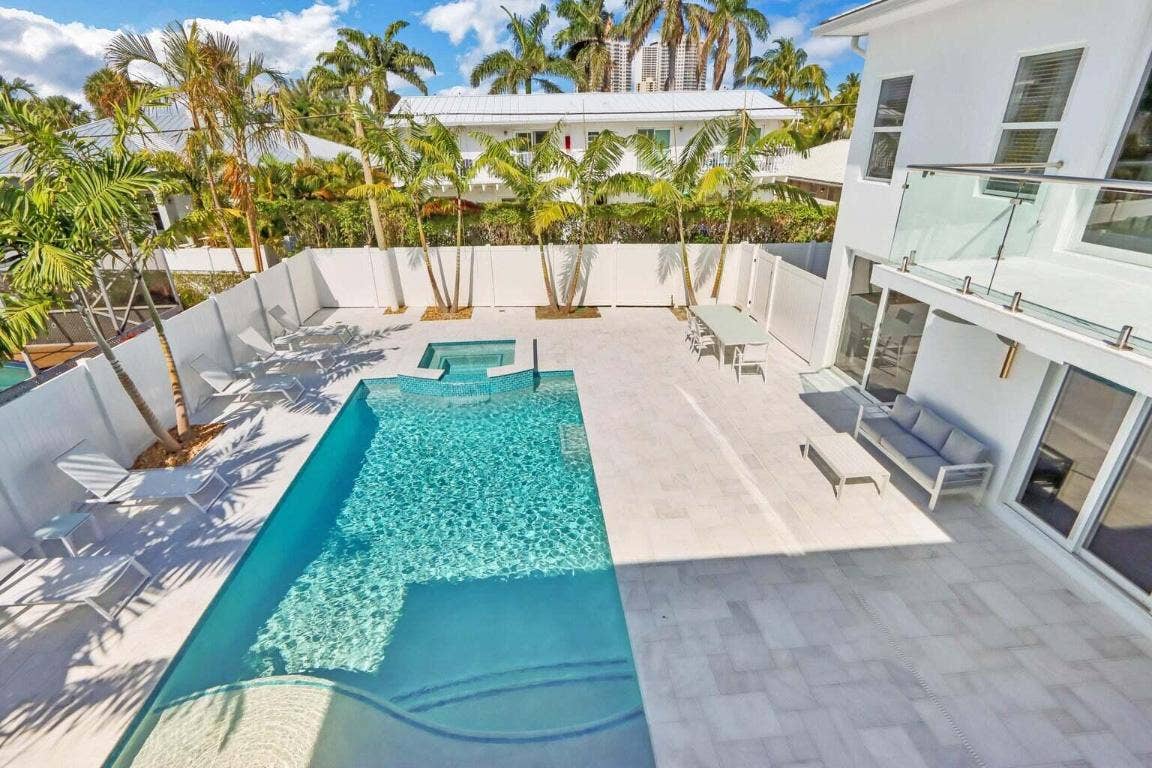115 Cascade Lane, Palm Beach Shores, Palm Beach Shores, FL 33404 115 Cascade Lane, Palm Beach Shores, Palm Beach Shores, FL 33404