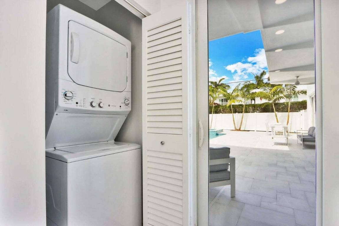 115 Cascade Lane, Palm Beach Shores, Palm Beach Shores, FL 33404 115 Cascade Lane, Palm Beach Shores, Palm Beach Shores, FL 33404