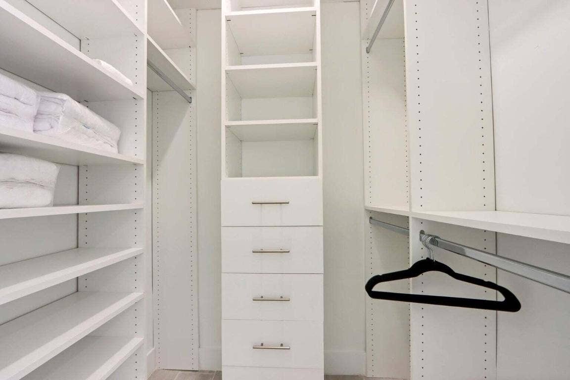 115 Cascade Lane, Palm Beach Shores, Palm Beach Shores, FL 33404 115 Cascade Lane, Palm Beach Shores, Palm Beach Shores, FL 33404