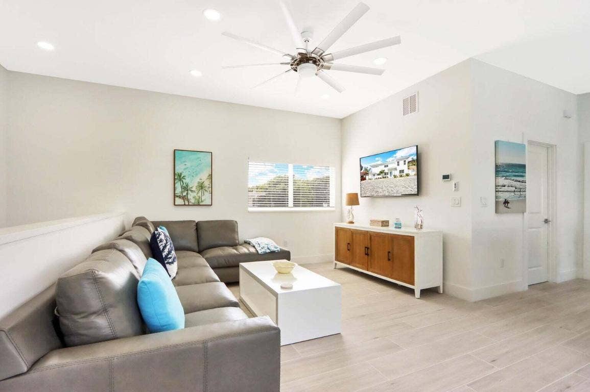 115 Cascade Lane, Palm Beach Shores, Palm Beach Shores, FL 33404 115 Cascade Lane, Palm Beach Shores, Palm Beach Shores, FL 33404