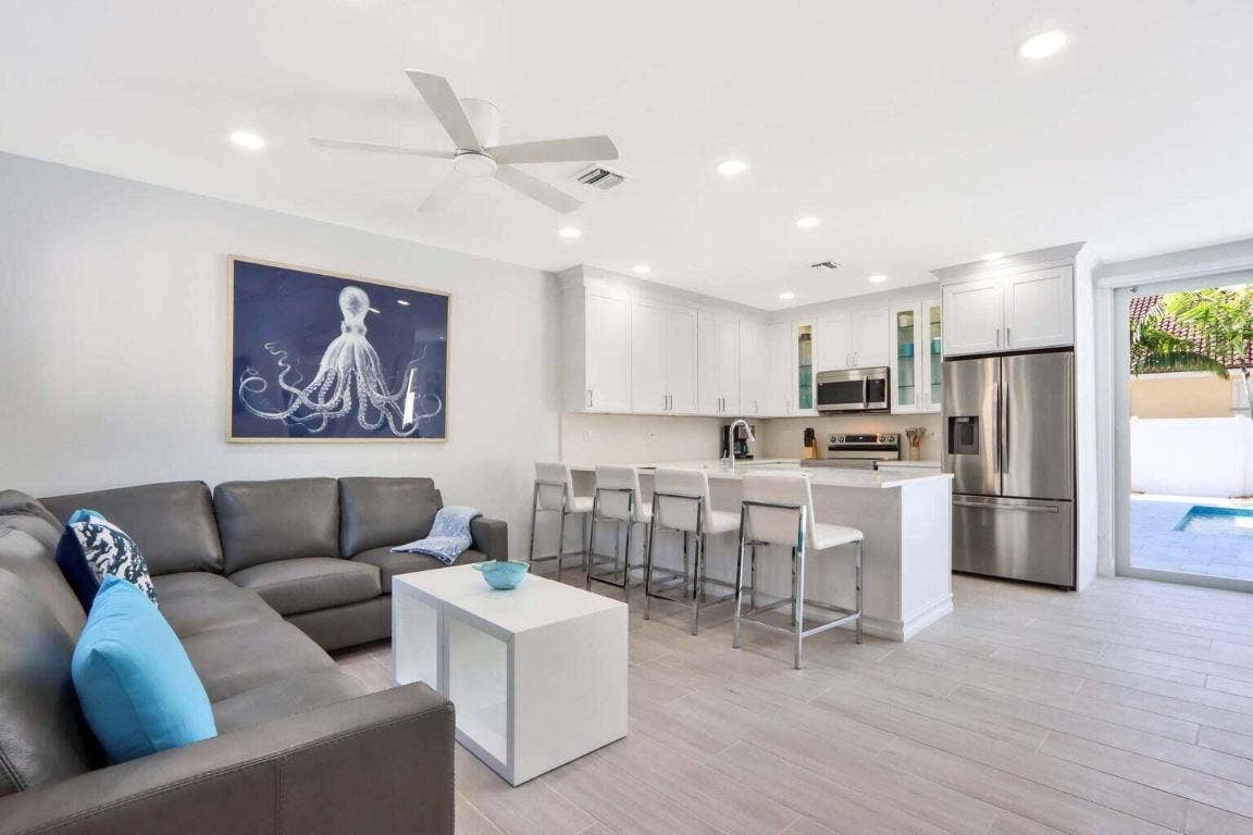 115 Cascade Lane, Palm Beach Shores, Palm Beach Shores, FL 33404 115 Cascade Lane, Palm Beach Shores, Palm Beach Shores, FL 33404