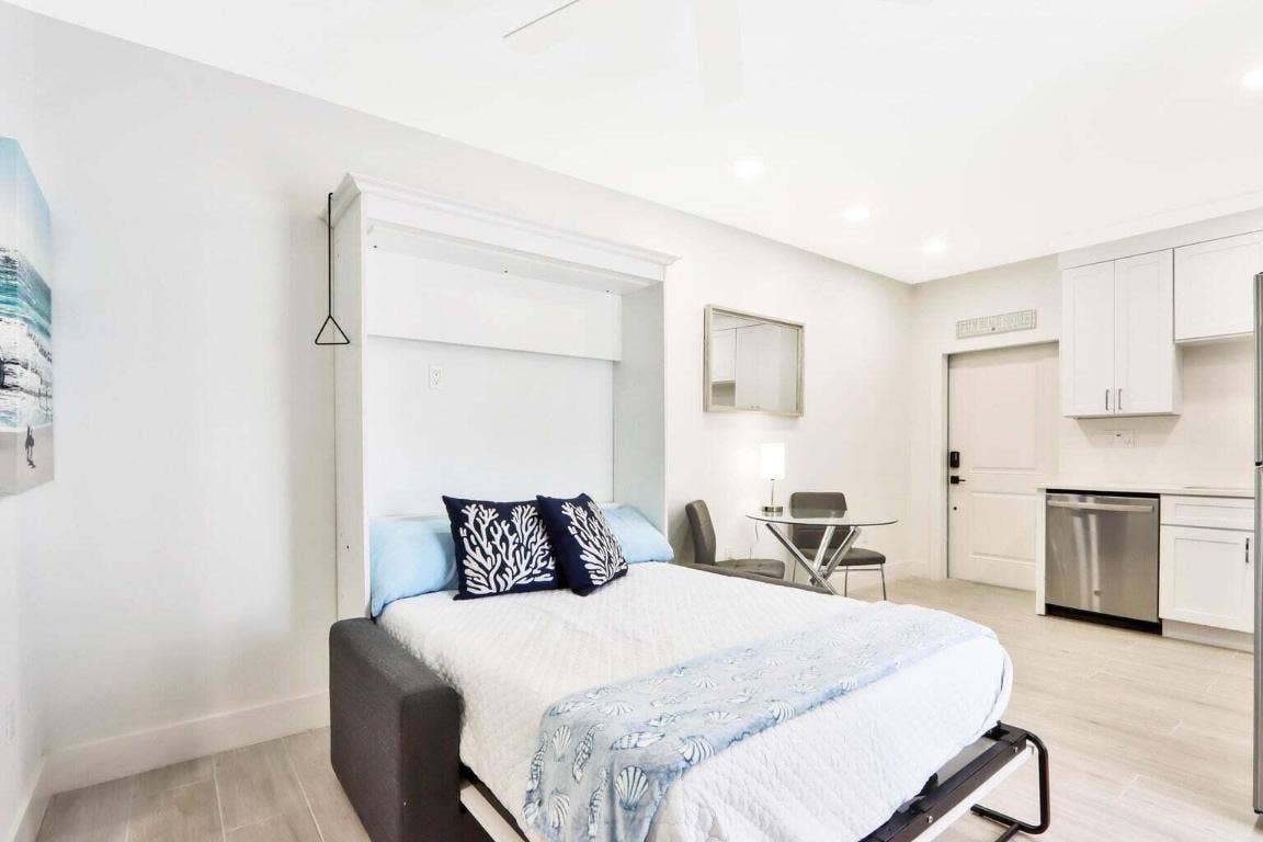 115 Cascade Lane, Palm Beach Shores, Palm Beach Shores, FL 33404 115 Cascade Lane, Palm Beach Shores, Palm Beach Shores, FL 33404