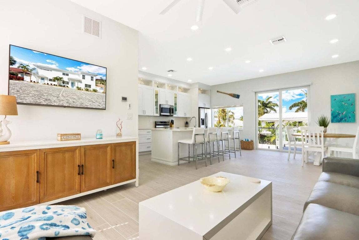 115 Cascade Lane, Palm Beach Shores, Palm Beach Shores, FL 33404 115 Cascade Lane, Palm Beach Shores, Palm Beach Shores, FL 33404