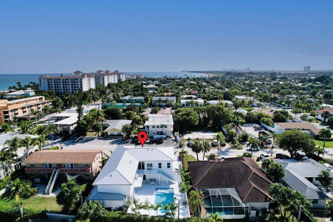 115 Cascade Lane, Palm Beach Shores, Palm Beach Shores, FL 33404 115 Cascade Lane, Palm Beach Shores, Palm Beach Shores, FL 33404