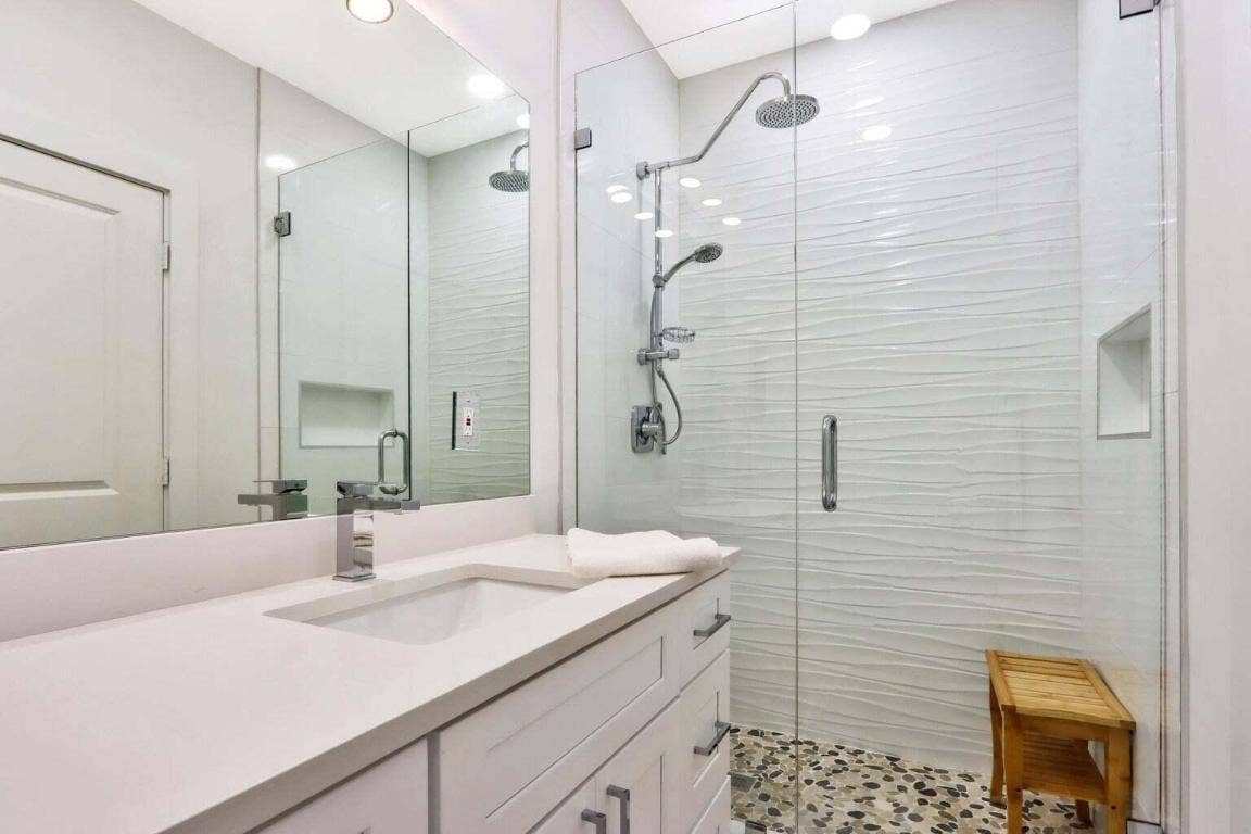 115 Cascade Lane, Palm Beach Shores, Palm Beach Shores, FL 33404 115 Cascade Lane, Palm Beach Shores, Palm Beach Shores, FL 33404