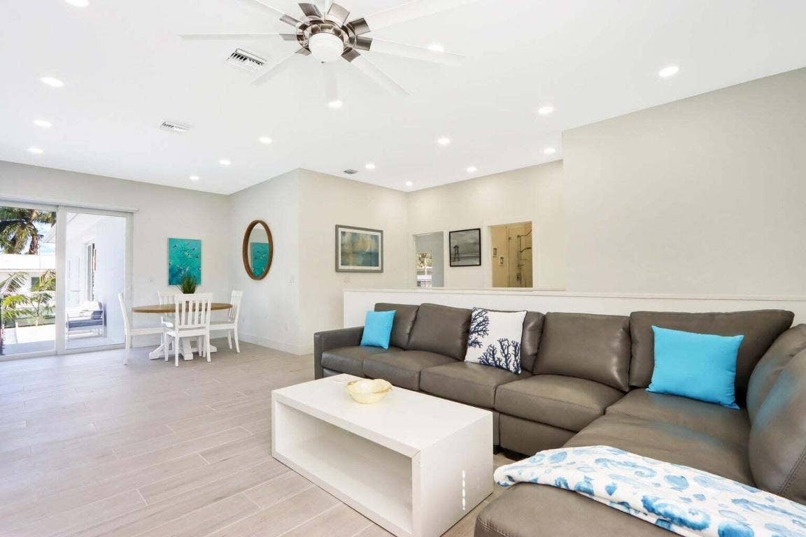 115 Cascade Lane, Palm Beach Shores, Palm Beach Shores, FL 33404 115 Cascade Lane, Palm Beach Shores, Palm Beach Shores, FL 33404