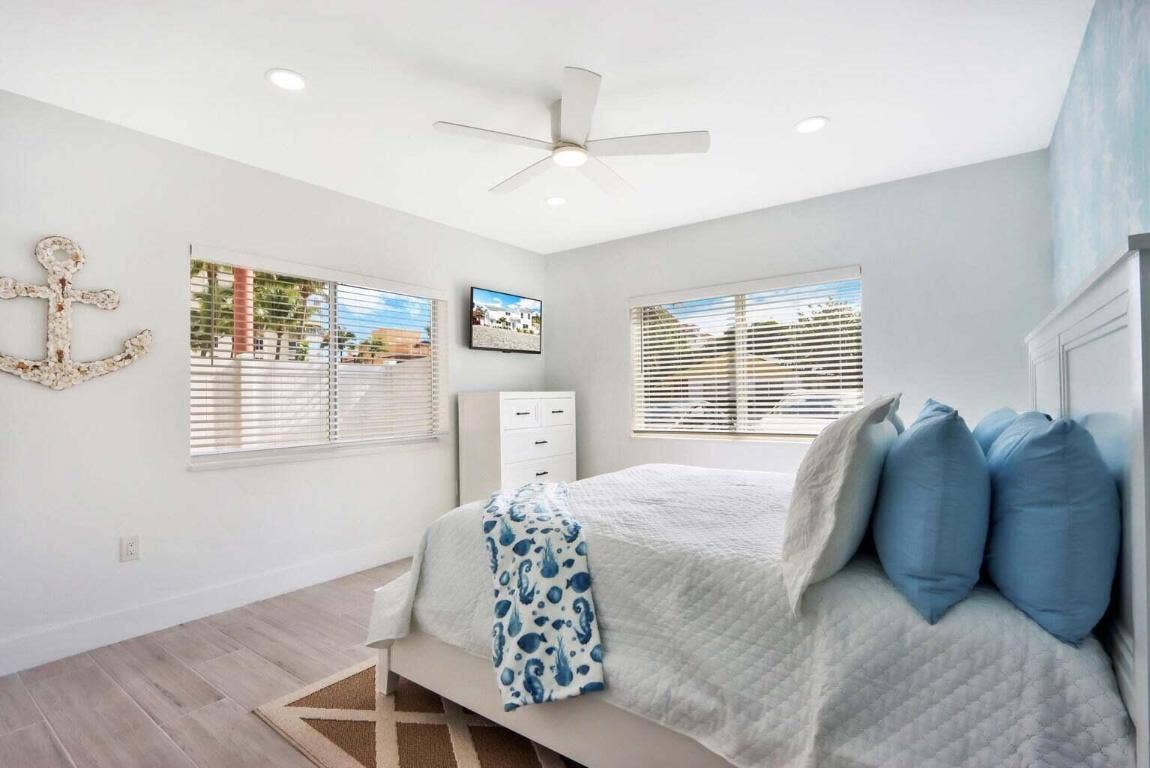 115 Cascade Lane, Palm Beach Shores, Palm Beach Shores, FL 33404 115 Cascade Lane, Palm Beach Shores, Palm Beach Shores, FL 33404